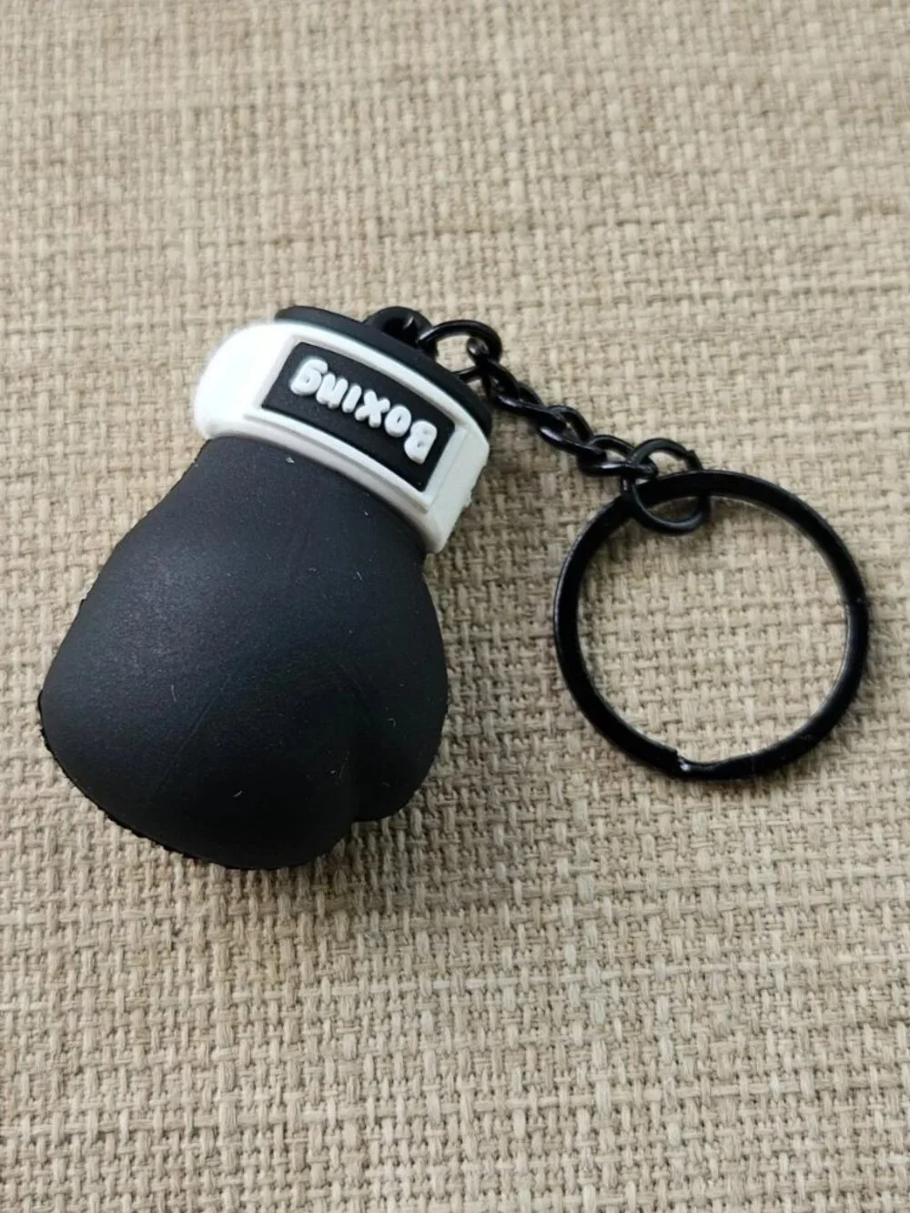 Boxing Glove Keys Holder Black/White Rubber Glove Keychain Key Ring New